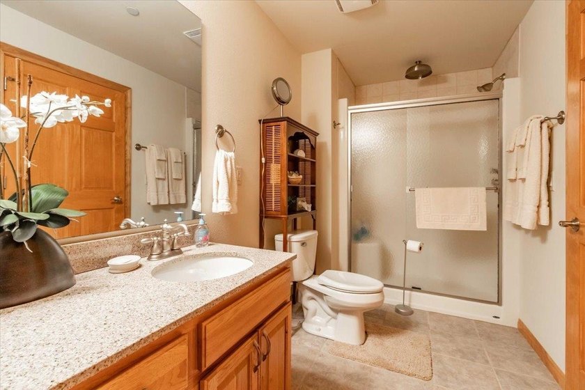 Upgraded Northern Bay Condominium Located On WI 4th Largest - photo 23