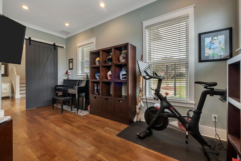 $2,500 Buyer closing cost credit for an accepted offer by July - photo 23