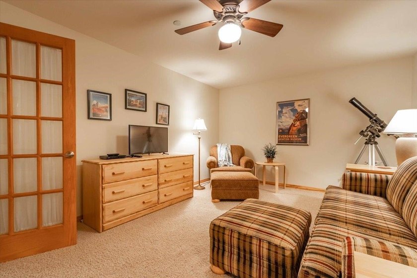 Upgraded Northern Bay Condominium Located On WI 4th Largest - photo 32