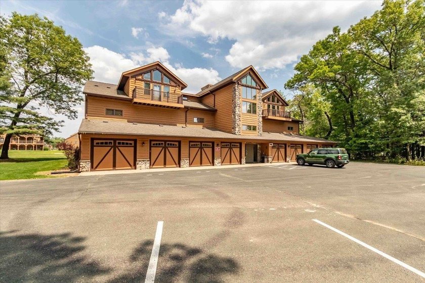 Upgraded Northern Bay Condominium Located On WI 4th Largest - photo 34