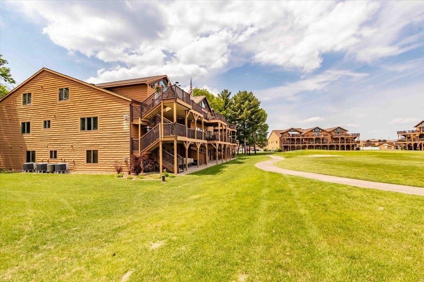 Upgraded Northern Bay Condominium Located On WI 4th Largest - photo 38