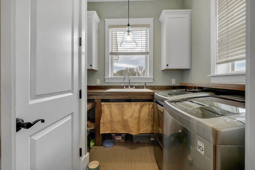 $2,500 Buyer closing cost credit for an accepted offer by July - photo 38
