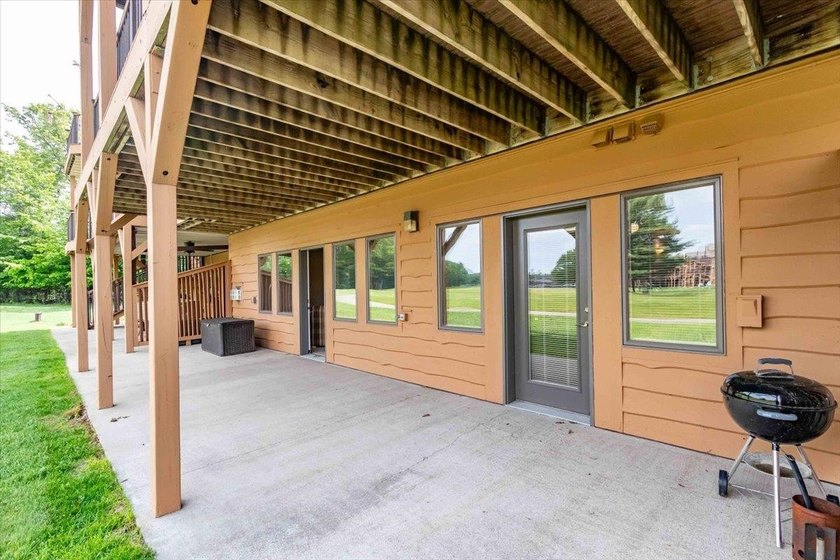 Upgraded Northern Bay Condominium Located On WI 4th Largest - photo 44
