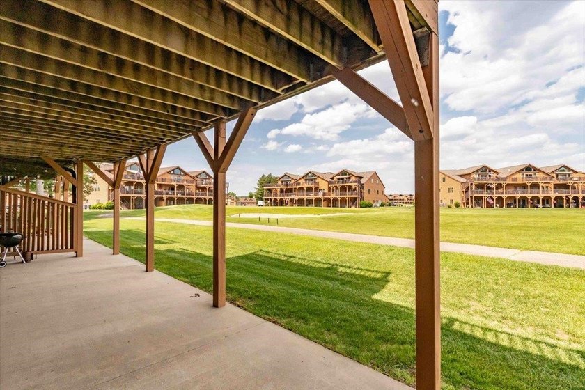 Upgraded Northern Bay Condominium Located On WI 4th Largest - photo 45