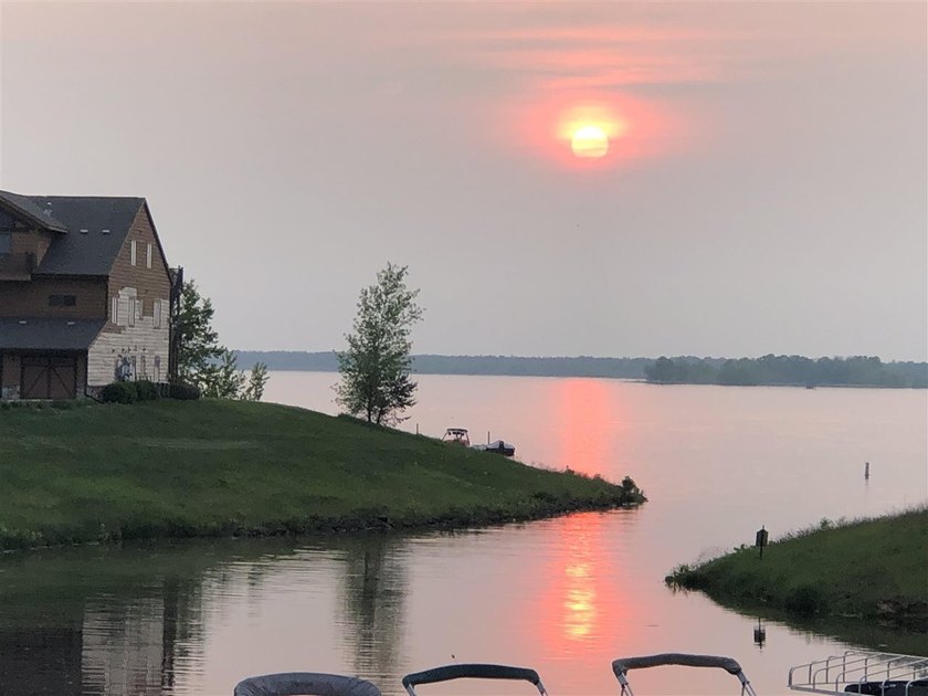Upgraded Northern Bay Condominium Located On WI 4th Largest - photo 46