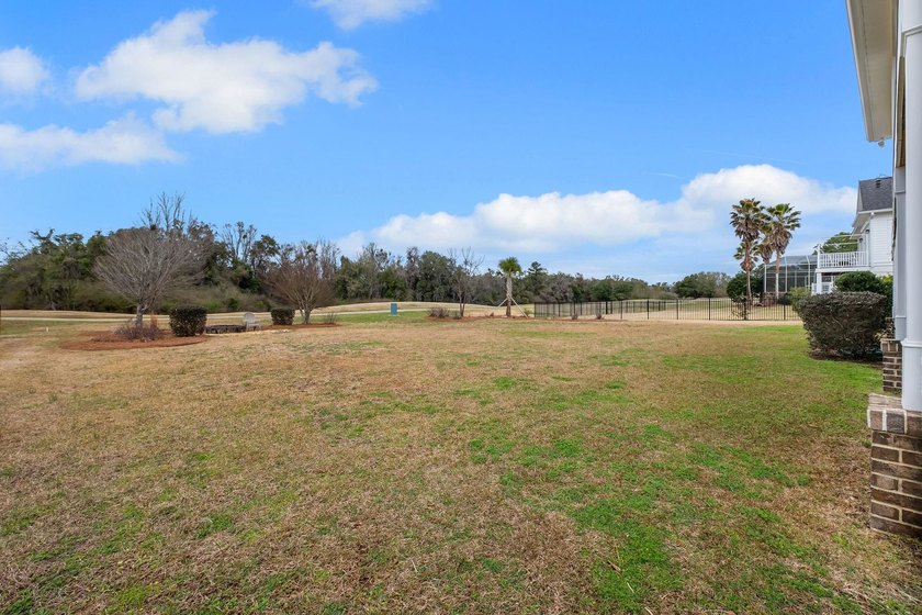 $2,500 Buyer closing cost credit for an accepted offer by July - photo 50