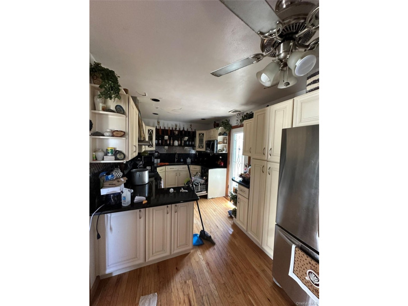Attention all investors! Don't miss this exceptional opportunity - photo 3