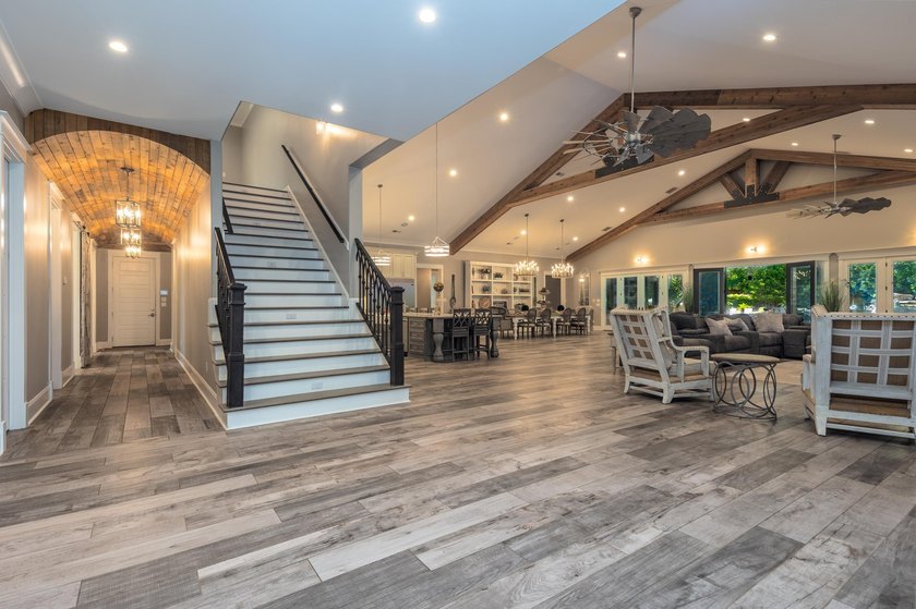 Custom estate property located on 8.67 acres in the heart of - photo 6