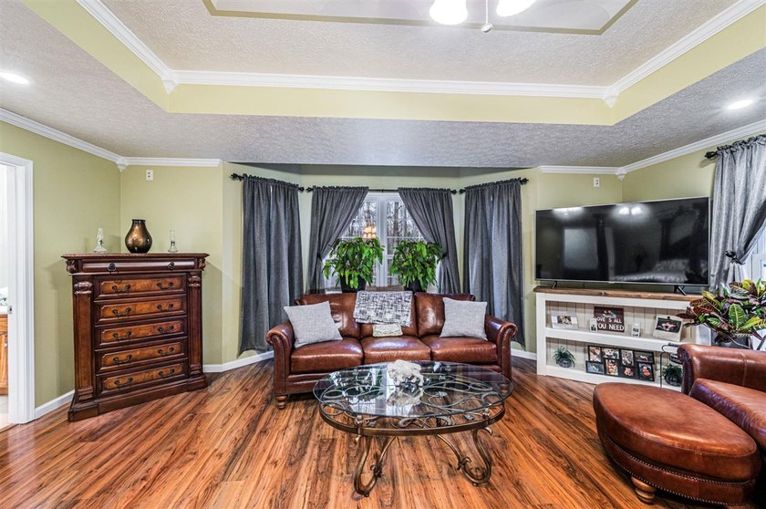 Some properties don't just offer space - they offer a whole - photo 16