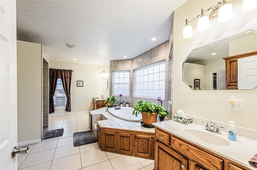 Some properties don't just offer space - they offer a whole - photo 17