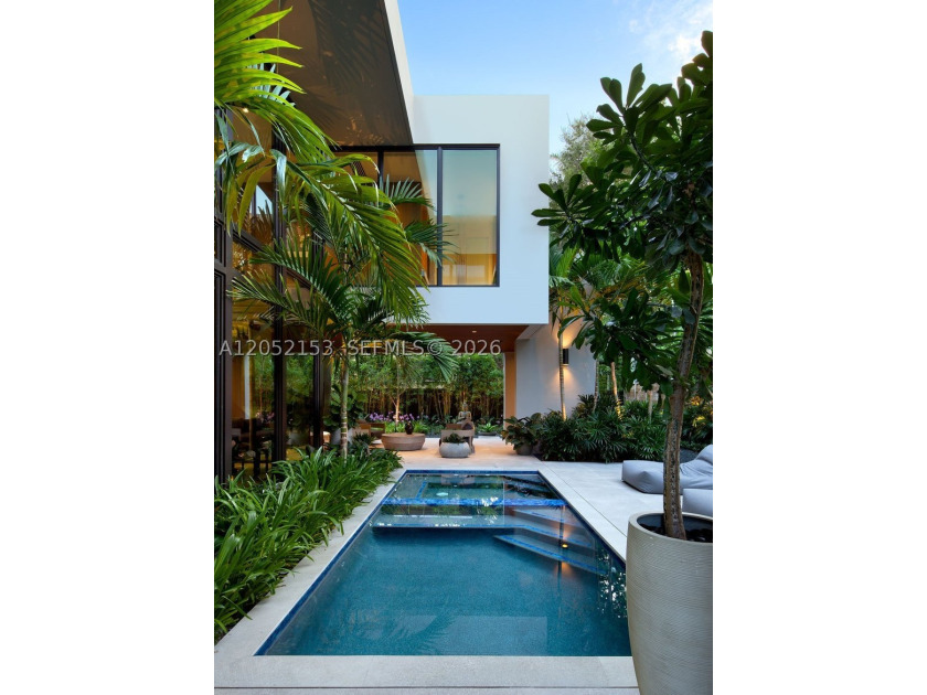Featured on the cover of Luxe Magazine, this architect owned - photo 33