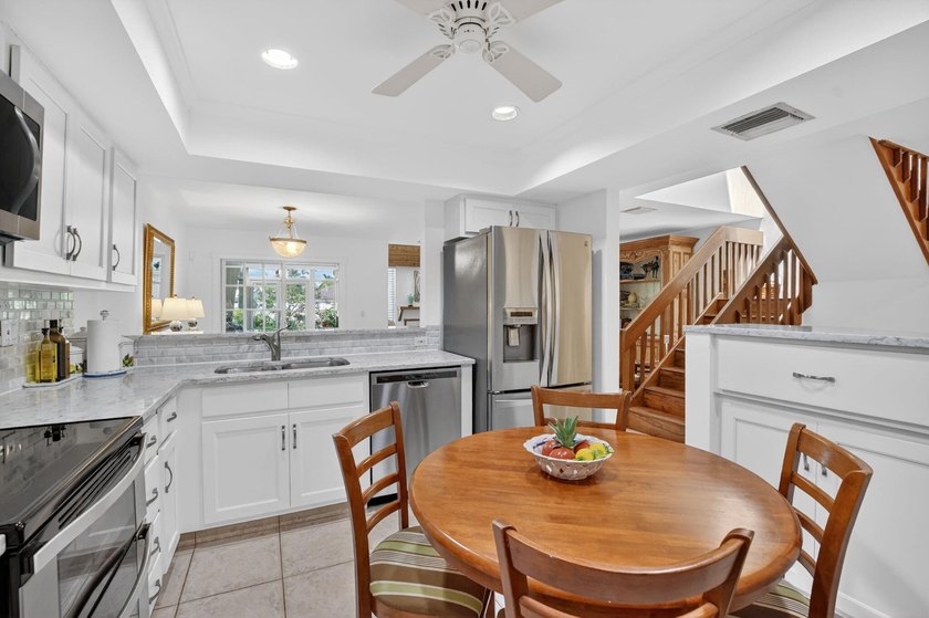 Stunning Boca Raton townhome offering exceptional space &amp; value - photo 5
