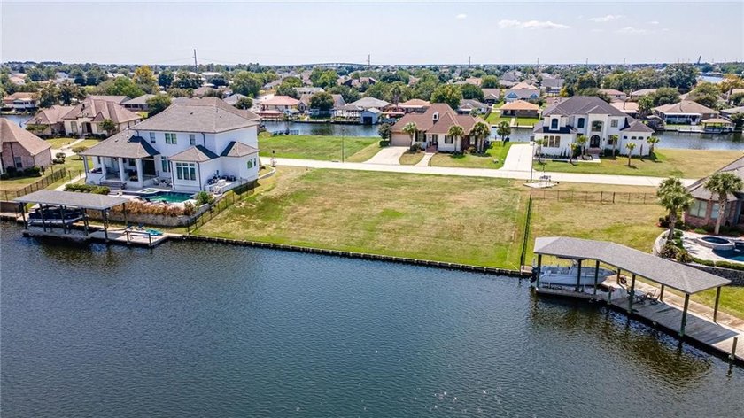 Build your dream home on this prime waterfront lot in the - photo 6
