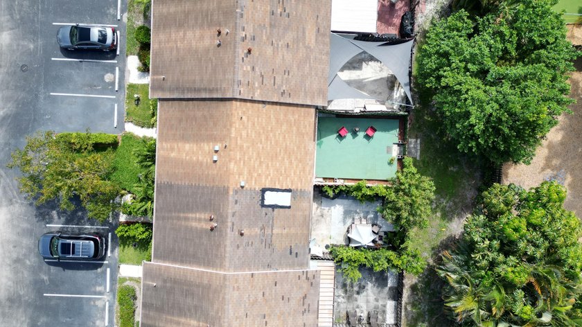 Welcome to this inviting 2-bedroom, 1.5-bath townhouse located - photo 10