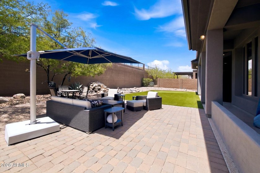 A Masterfully Updated Retreat in Guard-Gated Anthem Country - photo 29
