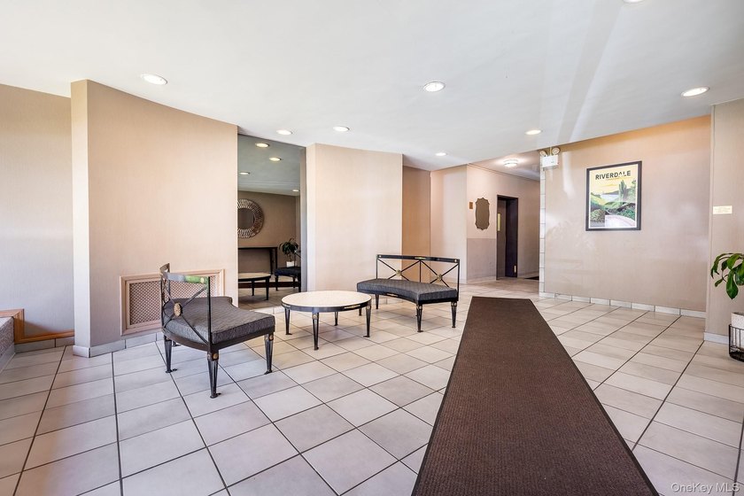 Spacious 1-Bedroom apartment located in the Spuyten Duyvil - photo 14
