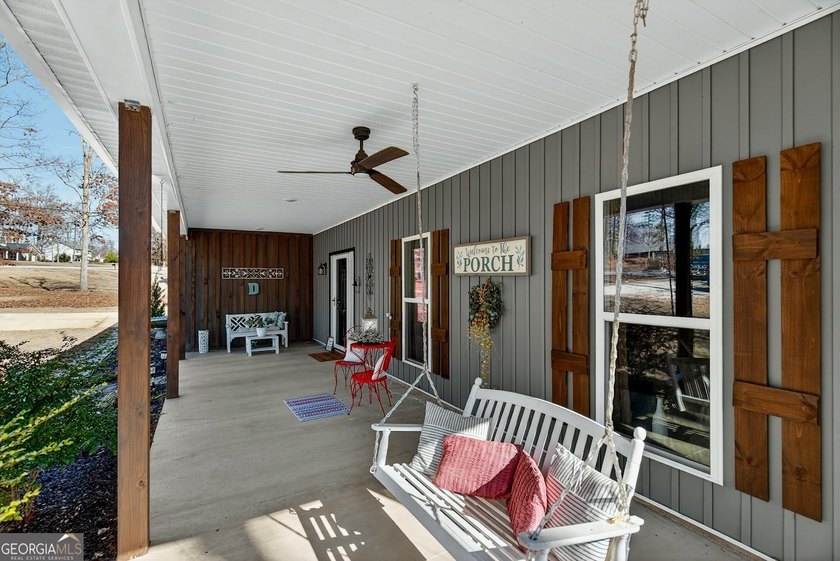 Welcome to your dream country retreat ! This beautifully - photo 8