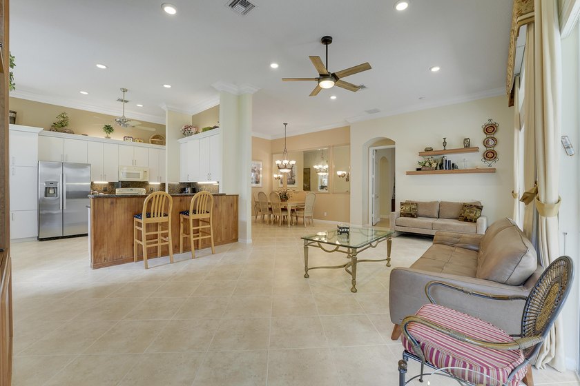 Welcome to one of the most sought-after floor plans in Beautiful - photo 15