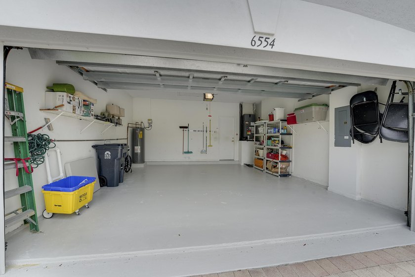 Welcome to one of the most sought-after floor plans in Beautiful - photo 27