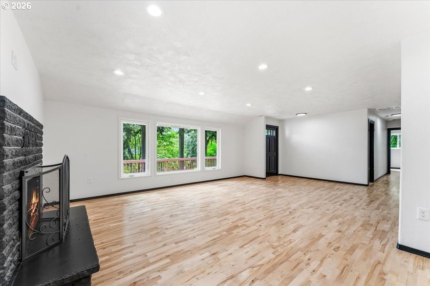 Discover the perfect blend of privacy, versatility, and Columbia - photo 8