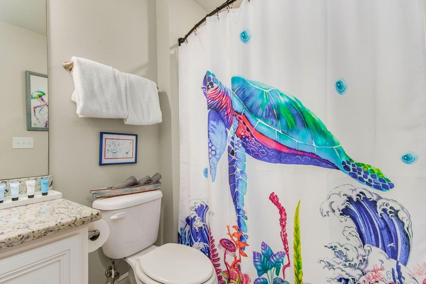 Downtown Pensacola hidden gem! Fully furnished townhome and - photo 30