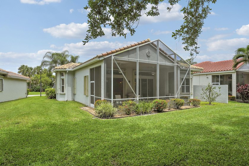 Welcome to one of the most sought-after floor plans in Beautiful - photo 31