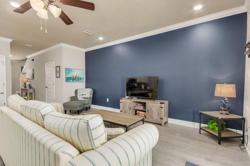 Downtown Pensacola hidden gem! Fully furnished townhome and - photo 42