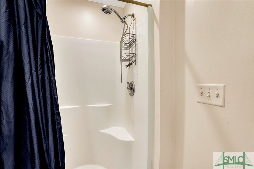 Discover an exceptional 4 bedroom, 4 bath home situated on just - photo 42