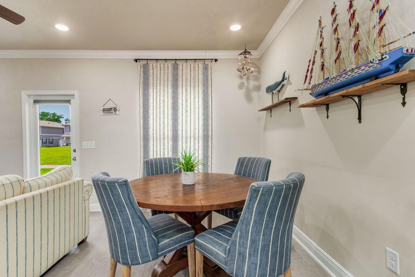 Downtown Pensacola hidden gem! Fully furnished townhome and - photo 47