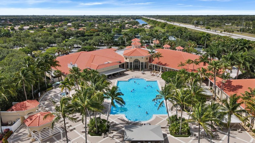 Welcome to one of the most sought-after floor plans in Beautiful - photo 47