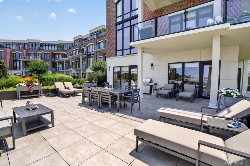 One of the most unique luxury condos at The Residences at Glen - photo 7