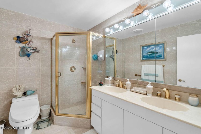 Experience the ultimate waterfront lifestyle from this - photo 30