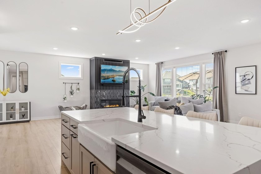 Welcome to this exceptional home in the highly sought-after - photo 13