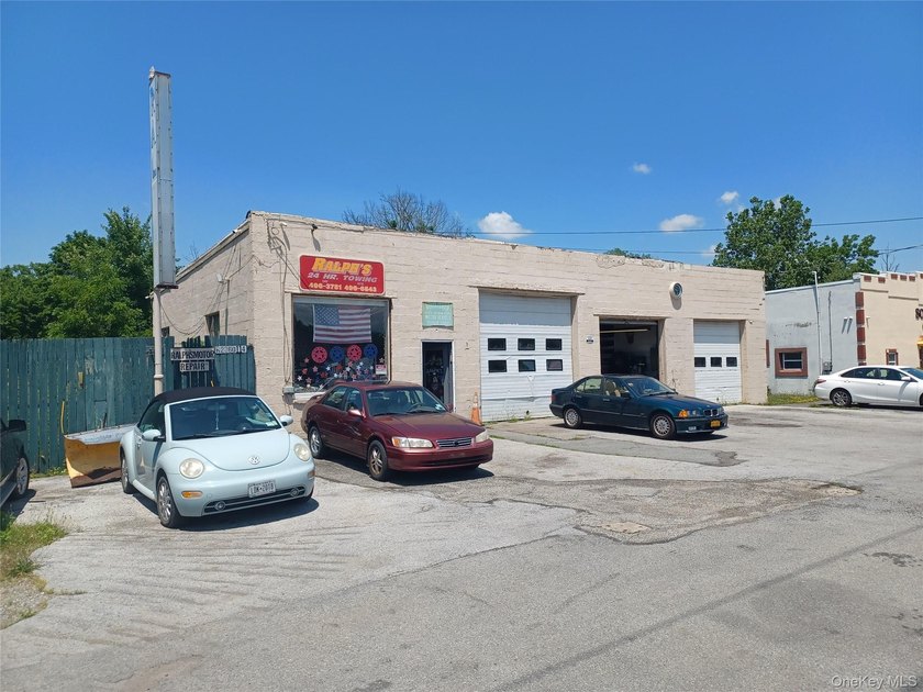 Rare 4.62-acre commercial redevelopment opportunity comprised of - photo 4