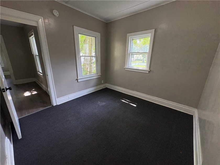 Another Rockin' Rochester Property! Solid duplex opportunity - photo 15