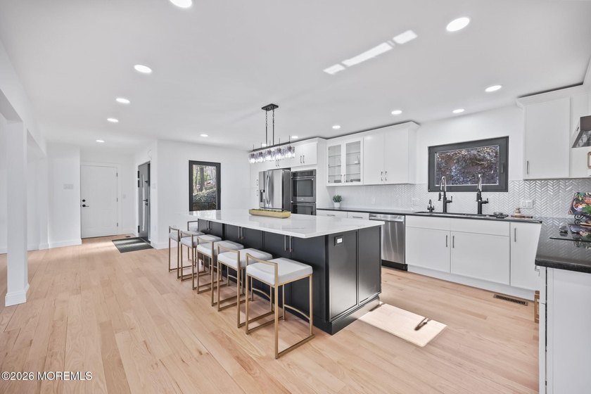 From its private hilltop setting, this exceptional residence - photo 3