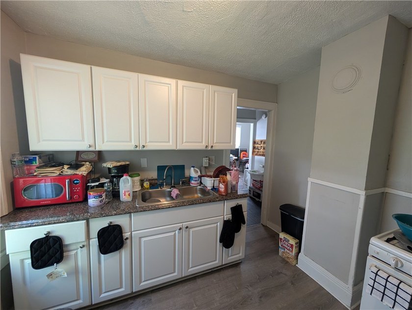 Another Rockin' Rochester Property! Solid duplex opportunity - photo 32