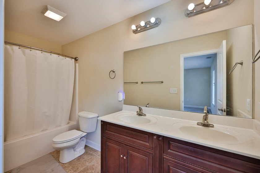 Welcome to 516 Vallecorsia, a beautifully designed 3-bedroom - photo 11