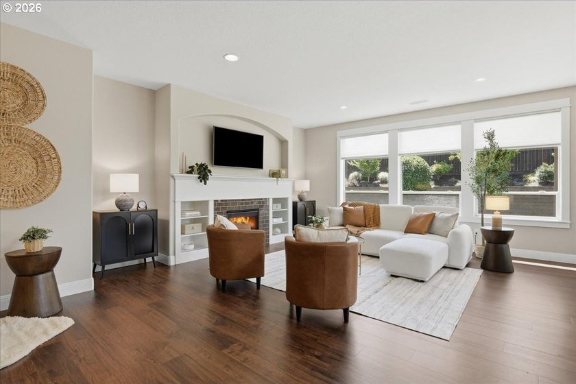 Beautifully appointed Pacific Lifestyle home featuring 3 - photo 7
