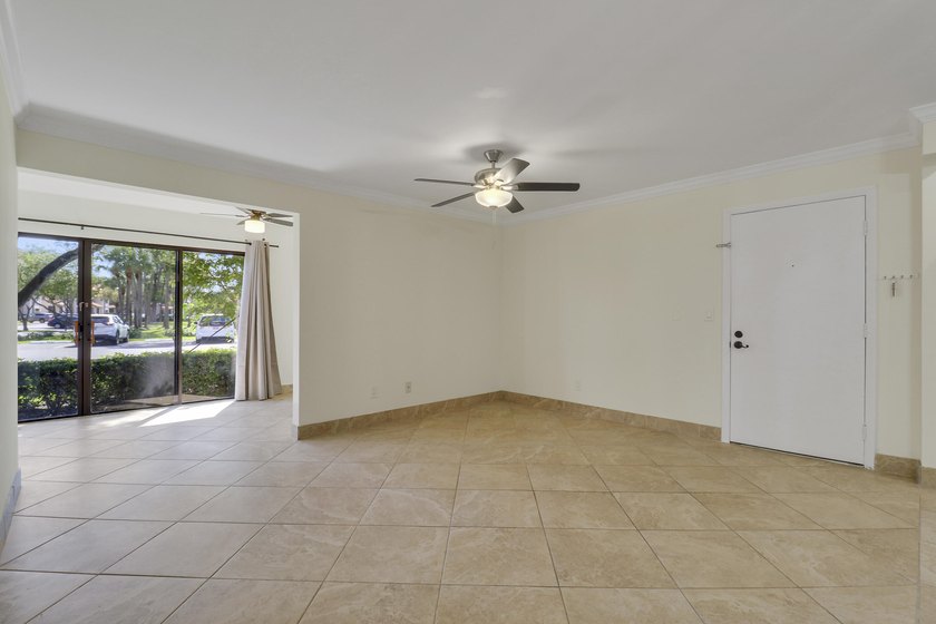 Welcome home to the tranquil community of Dunbar Woods, nestled - photo 5