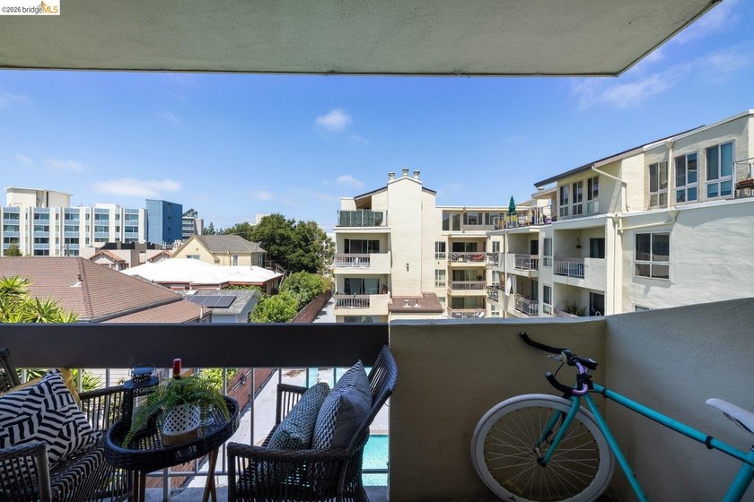 Glamorous end-unit condo near Lake Merritt and Piedmont Ave &amp; - photo 13