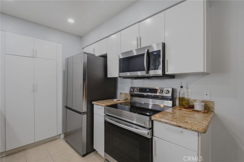 Tucked inside the gated Chelsea Court community in the heart of - photo 18
