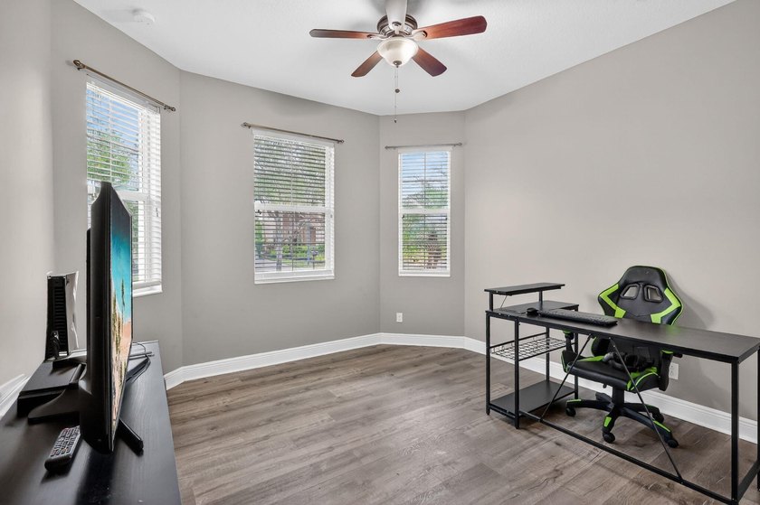 Welcome to resort style living at its finest. This beautiful 3BR - photo 18