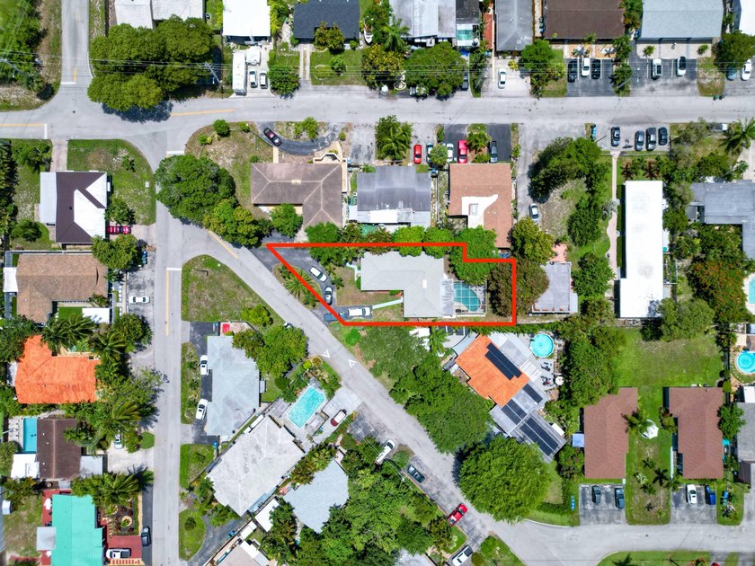 THE HOTTEST DUPLEX OPPORTUNITY IN OAKLAND PARK - WALK TO FUNKY - photo 47