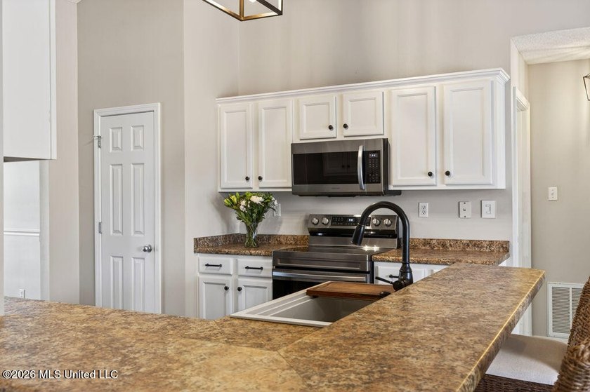 Ready to Move In &amp; Enjoy! This beautiful, one-story brick home - photo 17