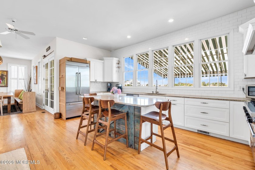 Experience exceptional Jersey Shore luxury in this custom - photo 9