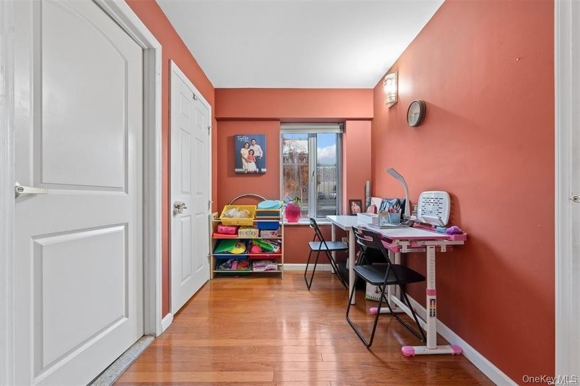 Welcome to your dream home in the heart of Forest Hills! This - photo 4
