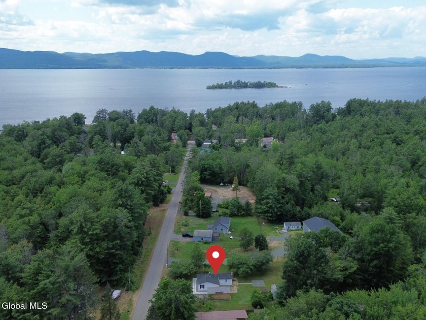 Completely Renovated 2-Bedroom Home on 1.2 Acres Move right into - photo 4