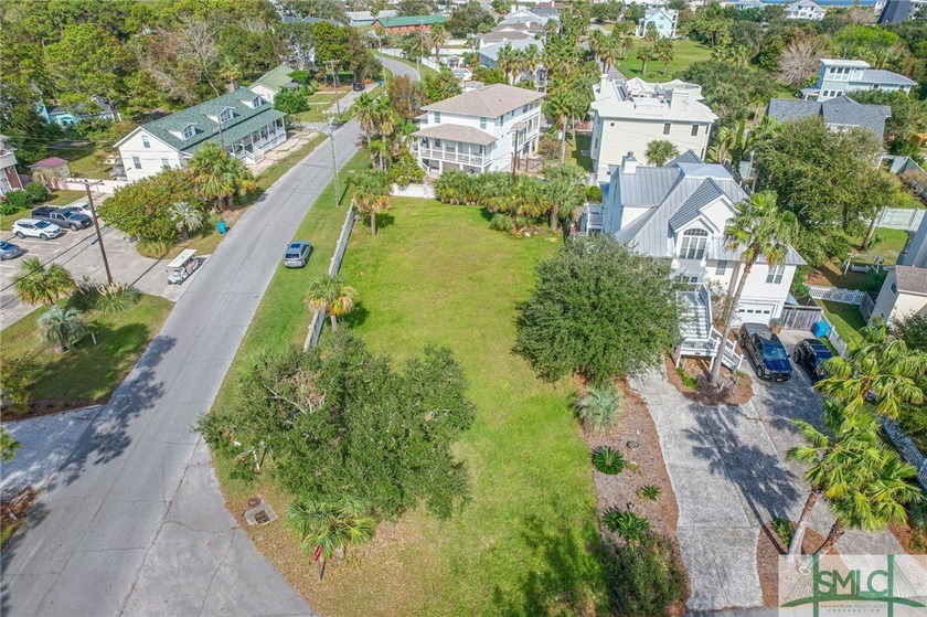 Large building lot in excellent island location in the historic - photo 4