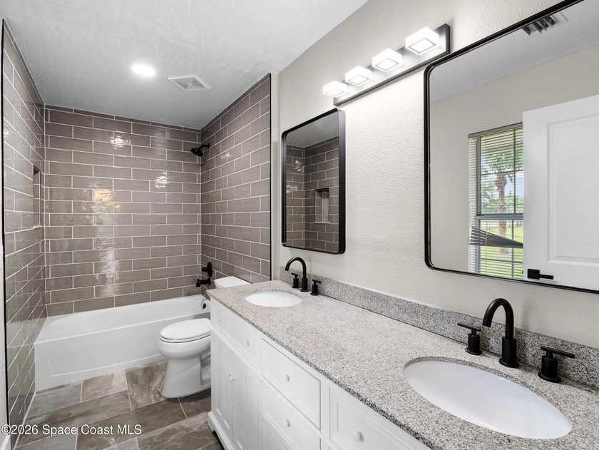 Private Pool Estate with Detached Pool House &amp; Pond Views - photo 17